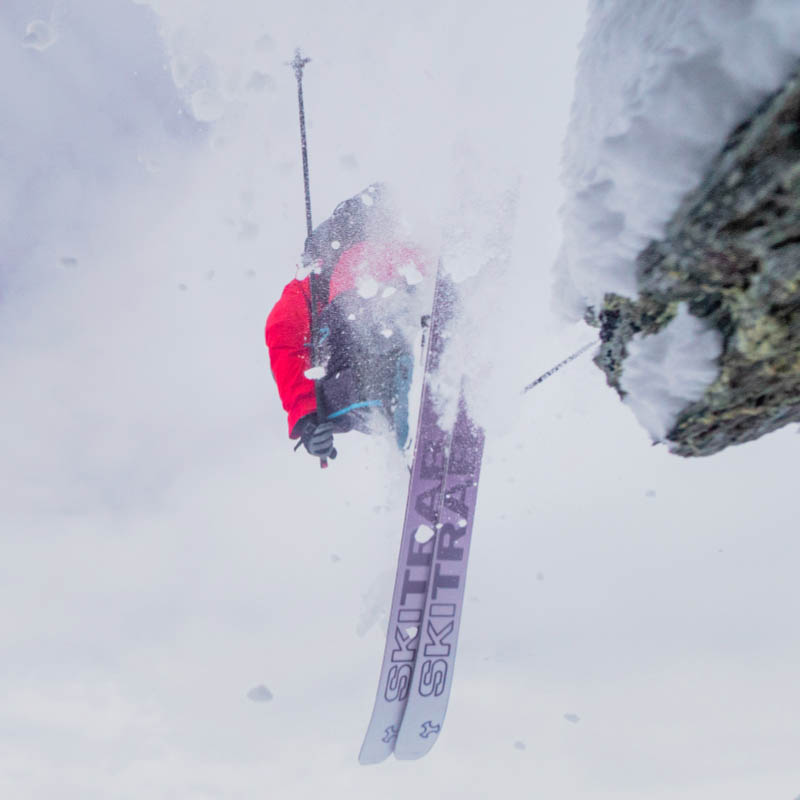 SKIS